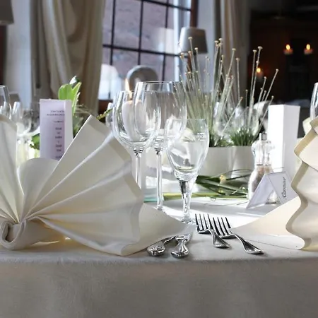 Отель Quartier-restaurant Zum Hannes 3*