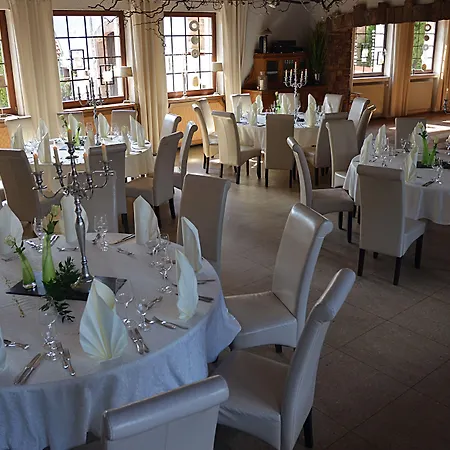 Quartier-restaurant Zum Hannes Отель 3*