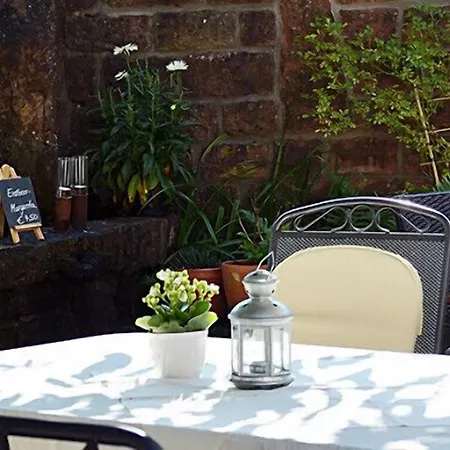 호텔 Quartier-restaurant Zum Hannes 3*