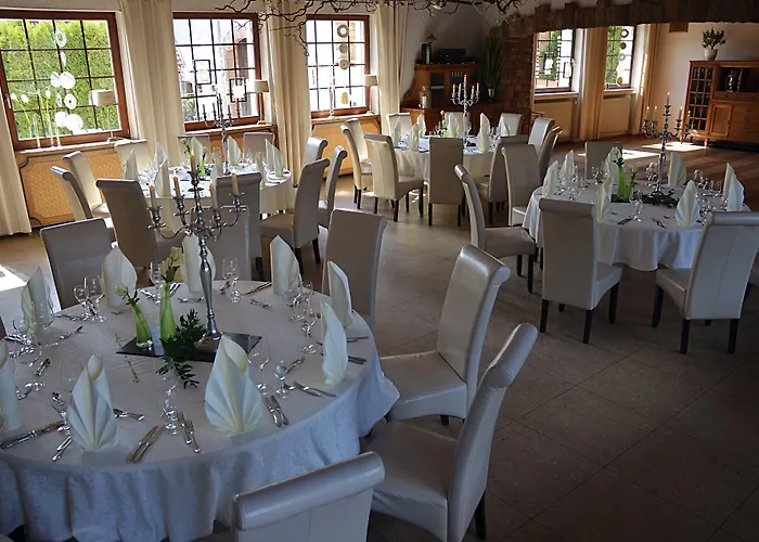 Quartier-restaurant Zum Hannes Hotel 3*